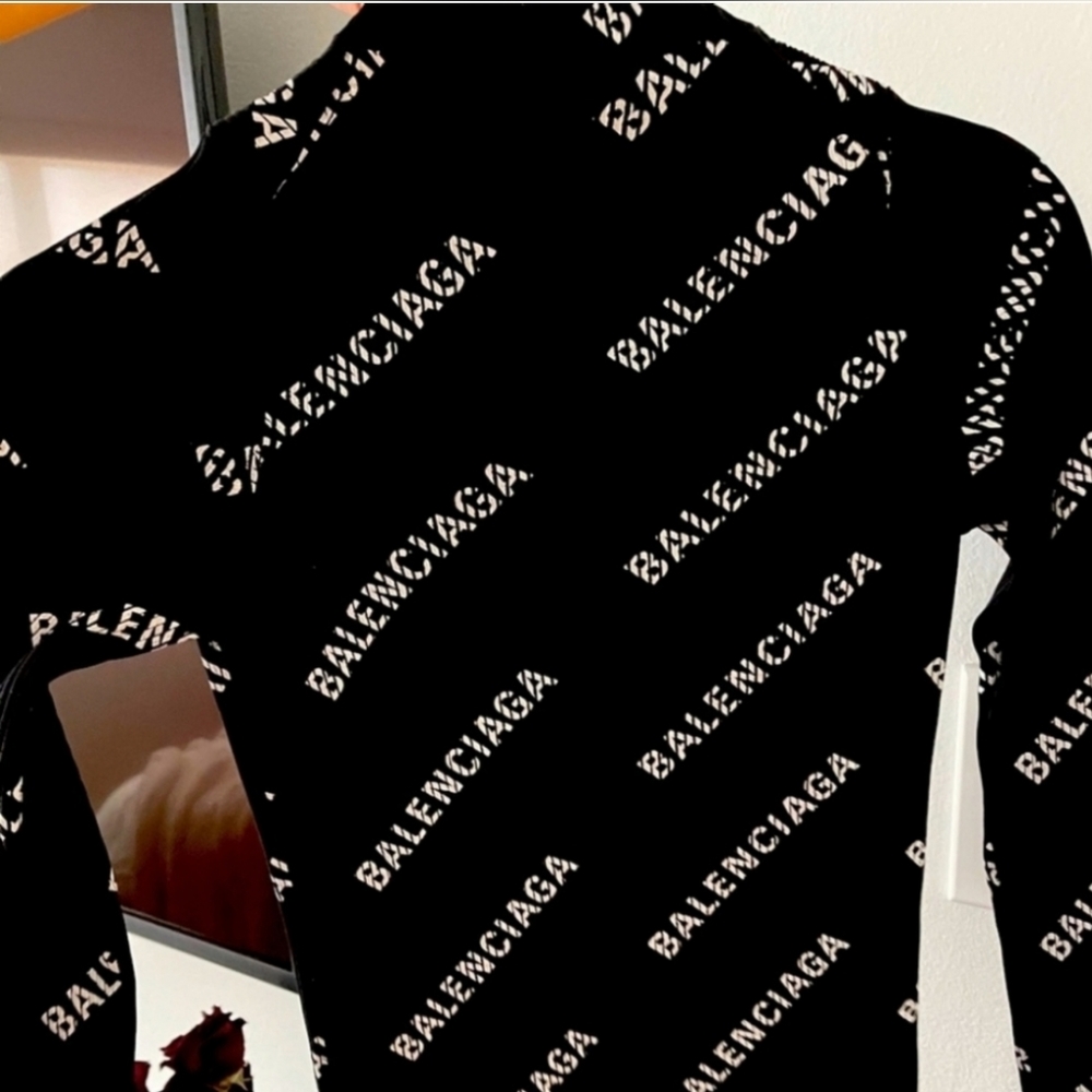 Balenciaga sweater